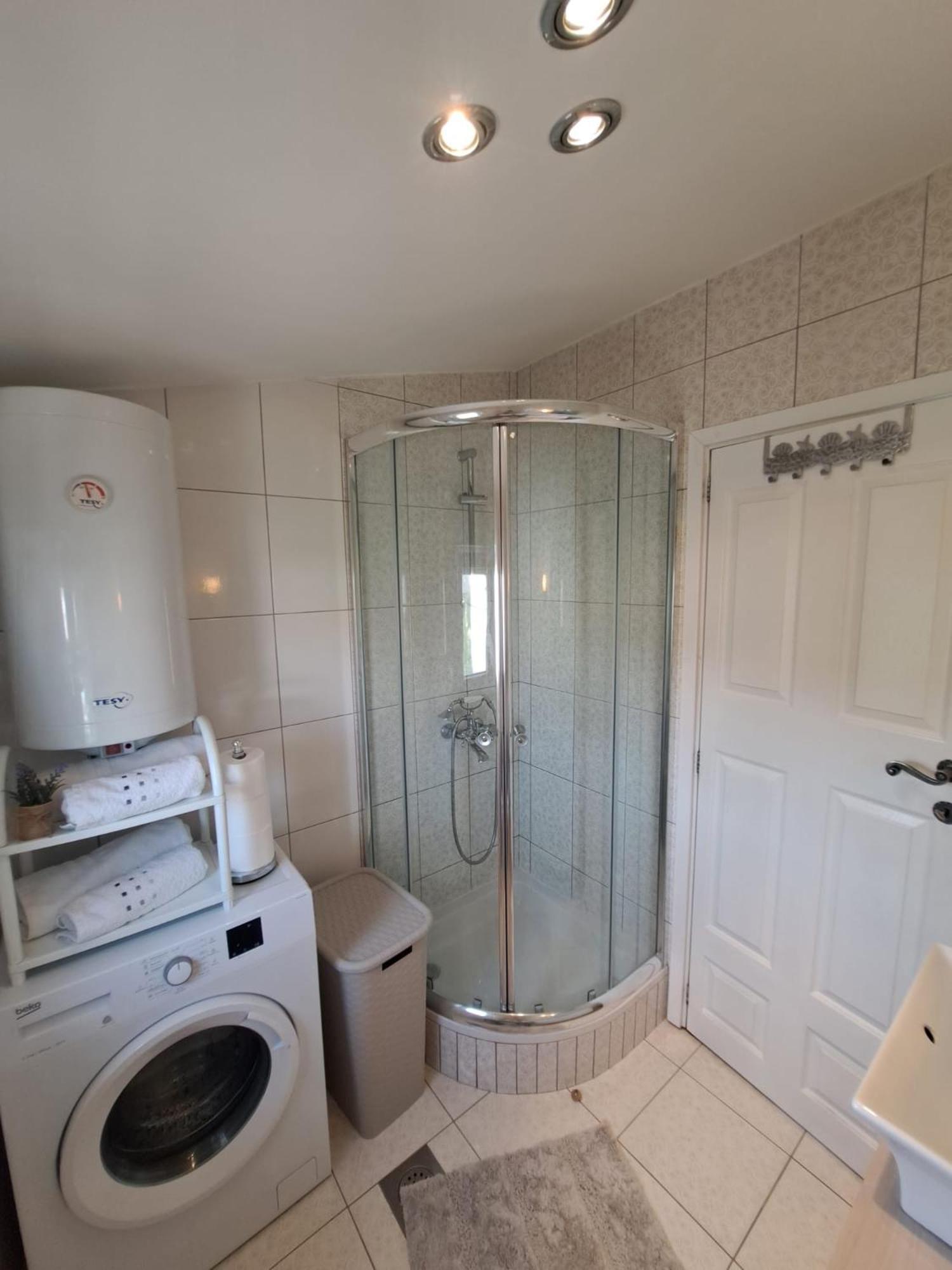 פוסדריה Apartman Lucia מראה חיצוני תמונה
